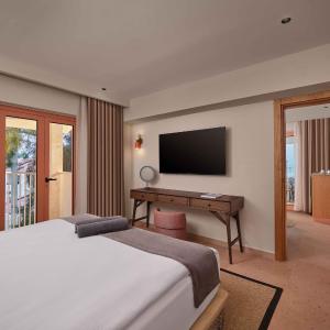 Suite with Sea View