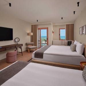 Quadruple Room with Sea View