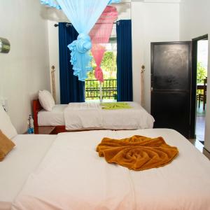 Comfort Triple Room with Nine Arch Bridge View