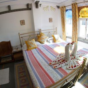 Deluxe Double Room with Lake View