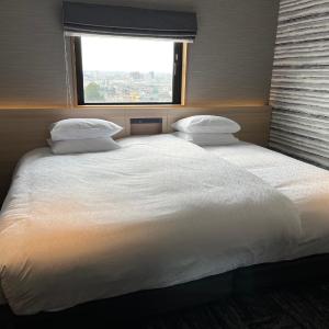 Hollywood Twin Room