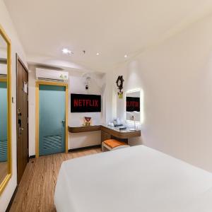 Grand Superior with Rooftop Pool