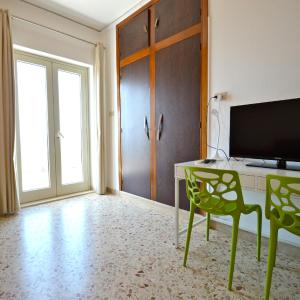 Three-Bedroom Apartment (Rubino)