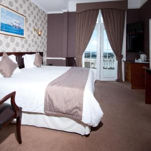 Superior Double or Twin Room with Sea View