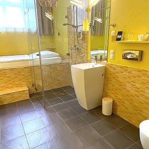 Basic Single Room