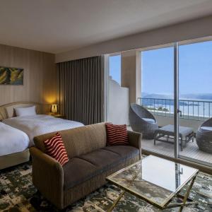 Deluxe Twin Room with Sea View
