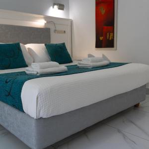 Superior Double Room with Sea View & Private Pool