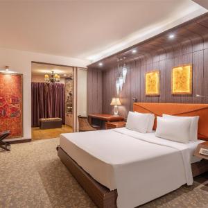 Day Use Room (11 AM - 6 PM)