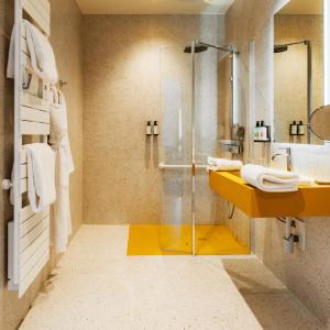 Comfort Double or Twin Room with Sea View
