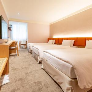 Premium Triple Room