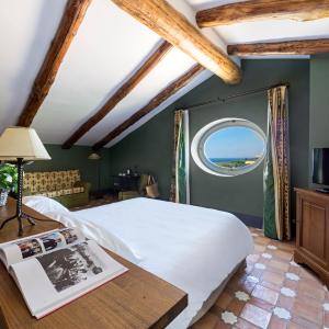 Deluxe Room - La Corte