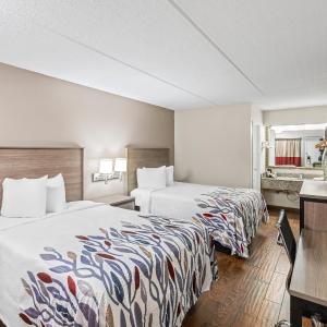 Deluxe Room with Two Double Beds Non-Smoking