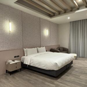Deluxe Double Room with Bath
