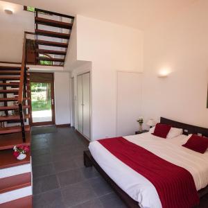 Duplex Quadruple Room