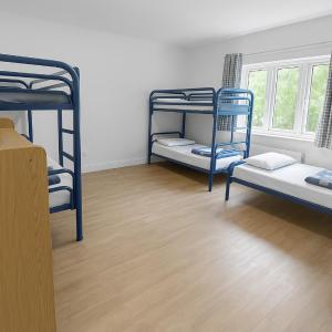 5-Bed Private Room