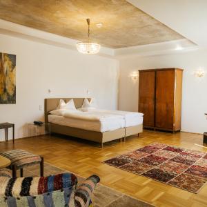 Penthouse Suite