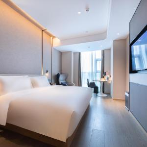 Superior Double Room with City View