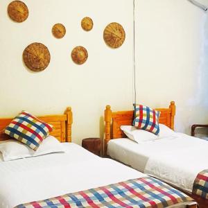Moon Queen Room 
