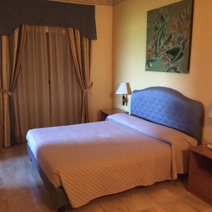 Double or Twin Room with Shower