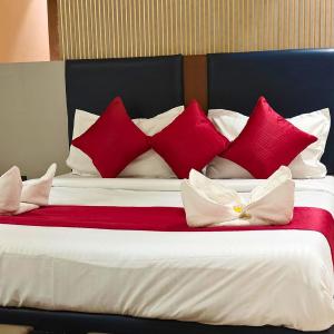 Triple Room with City View