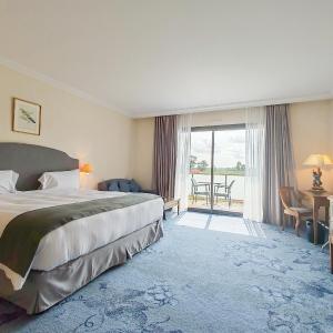 Junior Suite with Balcony