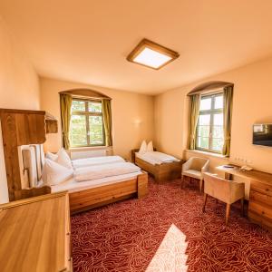 Classic Quadruple Room