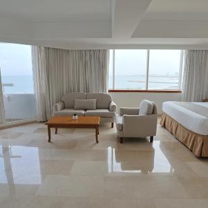 Junior Suite with Balcony