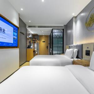 Classic Twin Room