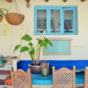 Basic Double Room with Shared Bathroom