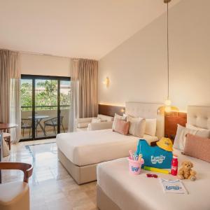 Family Selection Junior Suite
