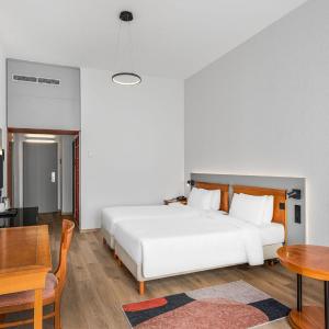 Superior Plus Twin Room