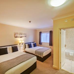 Superior Family Room with Two Double Beds