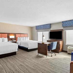 Queen Studio Suite with Two Queen Beds - Non-Smoking