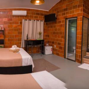 Deluxe Suite with Spa Bath
