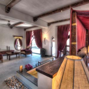 Zenana Palace Suite
