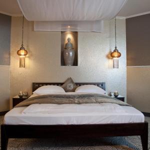 King Suite with Spa Bath