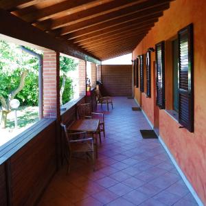 Single Room with Private Bathroom