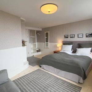 Superior Deluxe Double or Twin Room 