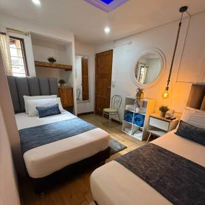Twin Room with Shared Bathroom