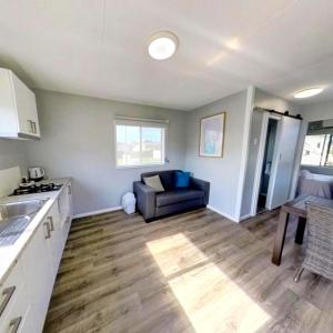 Standard One-Bedroom Cabin - Pet Friendly