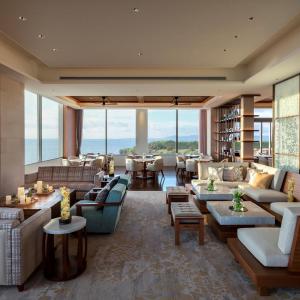 Nago Bay Suite with Club Lounge Access