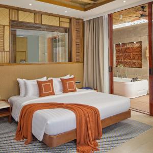 Double Pool Villa