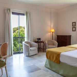 Superior Double or Twin Room (1 Adult)