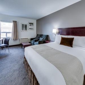 Queen Room - Disability Access