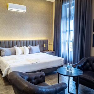 King Suite with Balcony