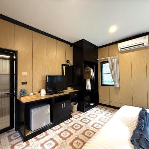 Garden View Room with Rooftop