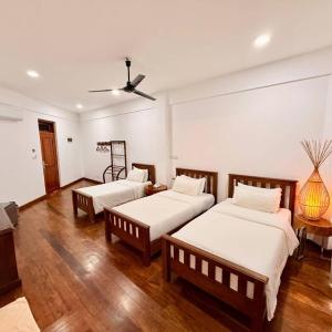 Triple Room with Sea View