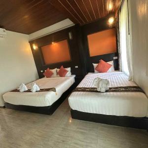 Triple Room with Sea View