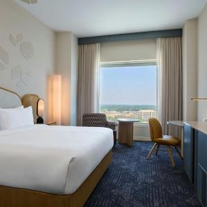 King Room - High Floor/ Club Level