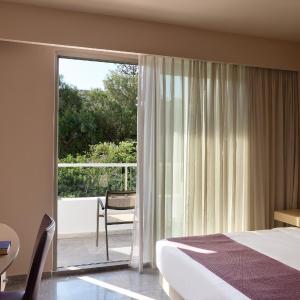 Triple Room Inland View